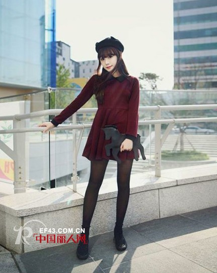 哪种连衣裙比较显腿长 高腰连衣裙搭配