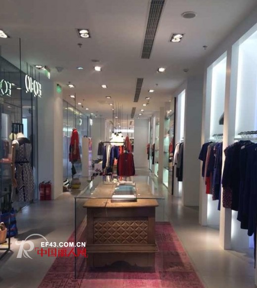 春季去哪儿买新衣服  尽在EQ:IQ北京三里屯店