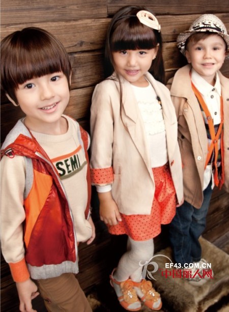 春装小外套款式搭配 小外套什么颜色好搭