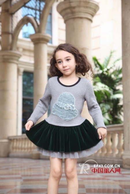 什么颜色最好搭配 圆领服装怎么搭配