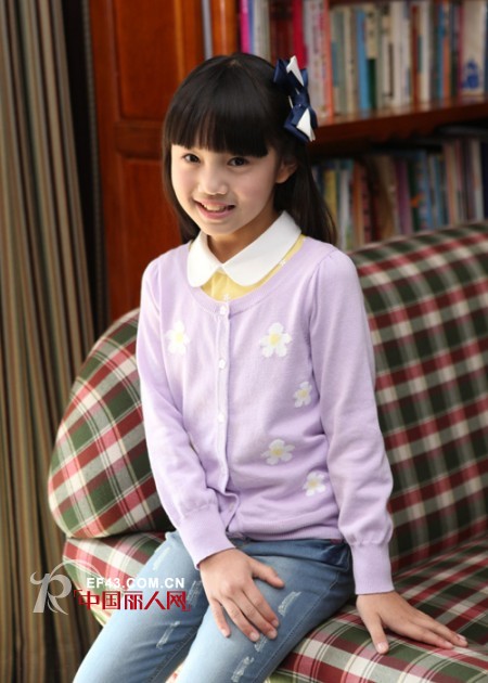 亮色针织开衫搭配裙子裤子 开衫搭配什么款式好看