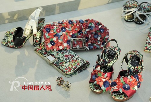 Roger Vivier推出2014春夏新品鞋履系列