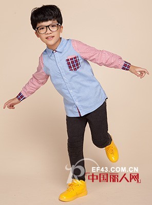 衬衫拼接什么颜色好看 针织开衫配什么好看