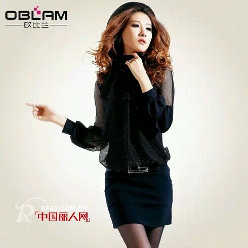 黑色透视裙休闲外套搭配 低调奢华的装扮提升衣品