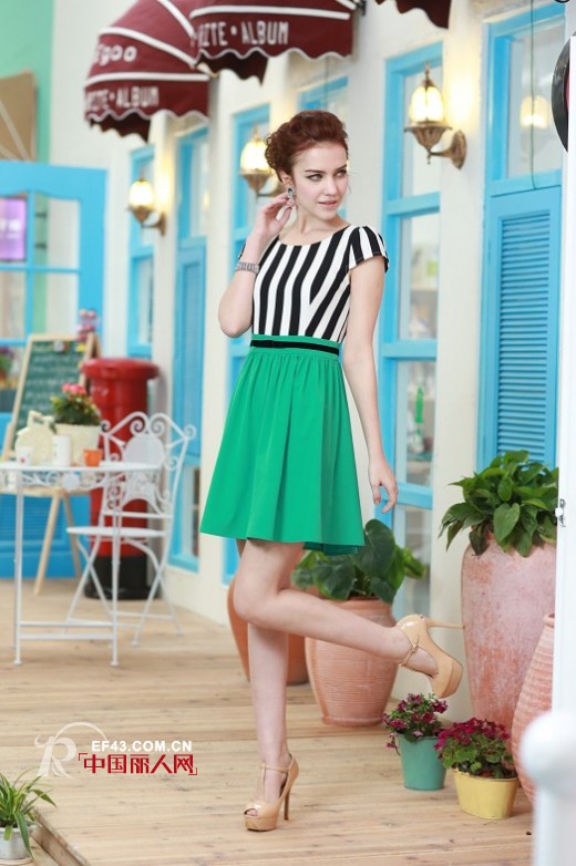 2014夏季连衣裙新款搭配推荐  红雨竹2014夏季新款