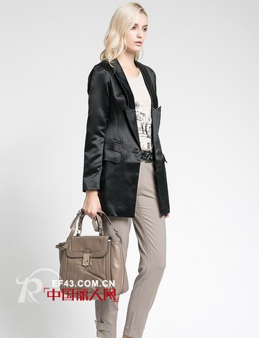 春季九分裤新款推荐 端庄稳重的裤装来袭