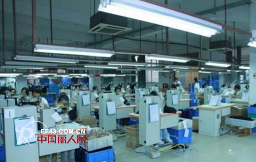 站在巨人肩上开内衣加盟店