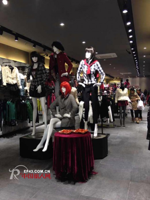 恭喜艾丽莎女装韶关市浈江区风度南路139号新店盛大开业