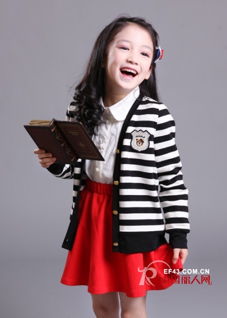 红色如何搭配颜色 红色服装配什么颜色好看