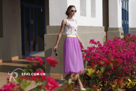 2014春夏流行色 NO.19引领梦幻兰花紫