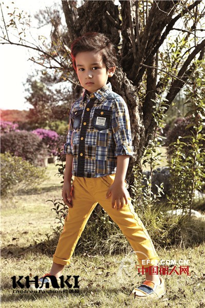 牛仔衬衫配什么外套 衬衫怎么搭配裤子