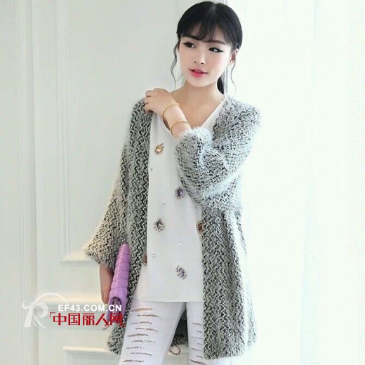 韩版春装搭配 紫色外套马海毛开衫流行看点