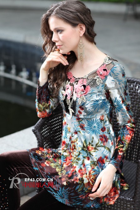 这个春季穿什么才最能体现成熟女人的韵味