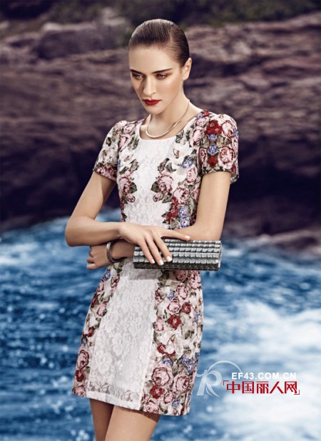 拼接连衣裙 连衣裙什么款式比较流行