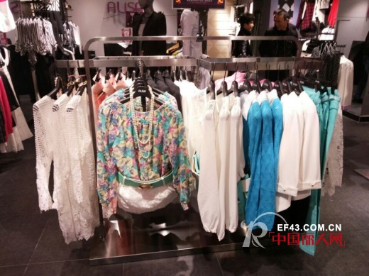 恭喜艾丽莎女装湖南省衡阳市雁峰区新店3月13日开业