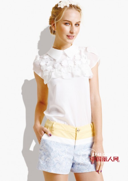 夏季职业连衣裙搭配 夏天穿什么连衣裙比较职业