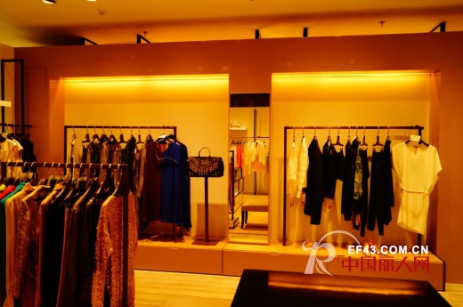 恭喜karen shen凯伦诗女装入驻重庆市潼南县外滩国际重百商场