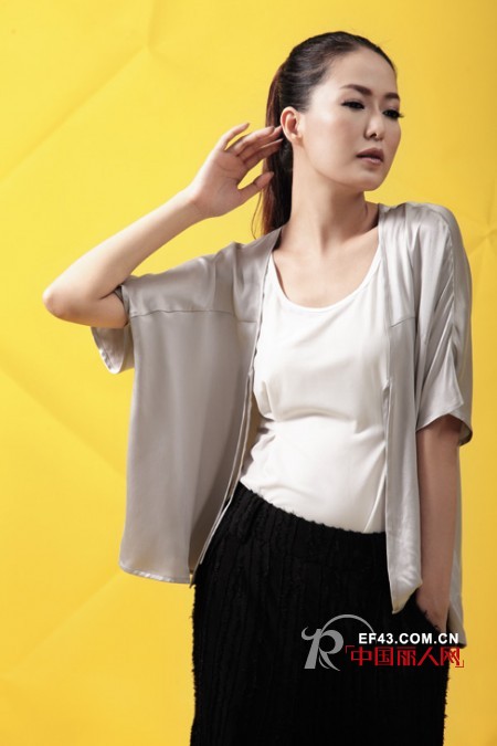 什么女装品牌比较显气质 衣服怎么穿才能有气质