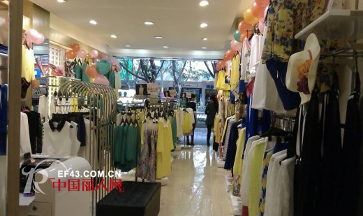 城市衣柜女装又开新店 广东梅州市华侨城宪梓大道店盛大开业