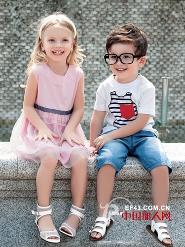 气势如虹:Sogni kids卓维乐一天签三店