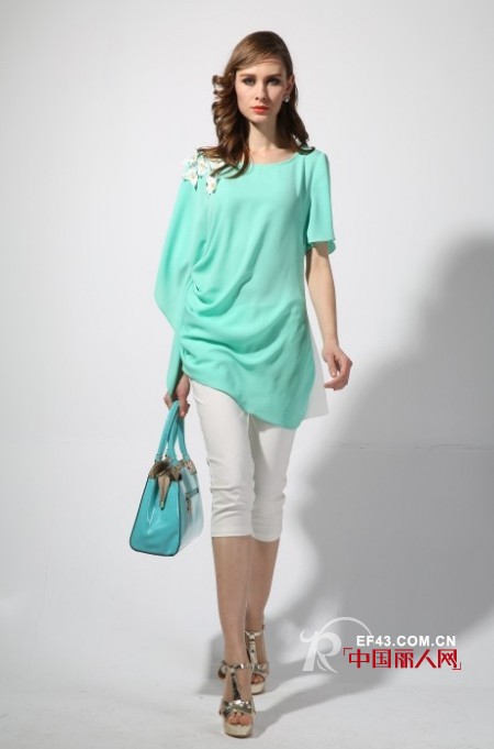 缤蔓女装再次成功签约河南两地区加盟客户