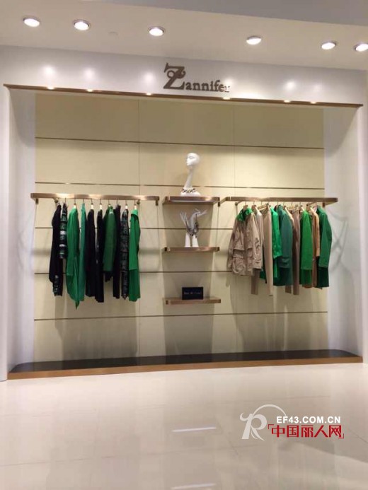Zannifer瓒妮佛女装天津友谊商厦店盛大开幕