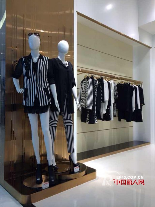 Zannifer瓒妮佛女装天津友谊商厦店盛大开幕