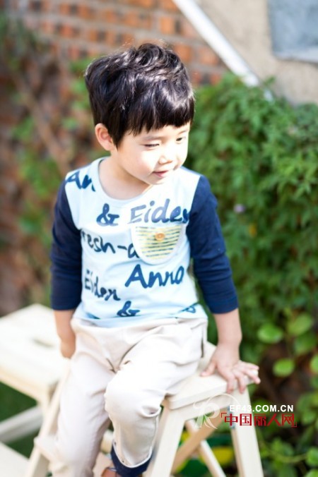 童装流行什么版型 怎么装扮才像韩版呢 韩版童装是什么样