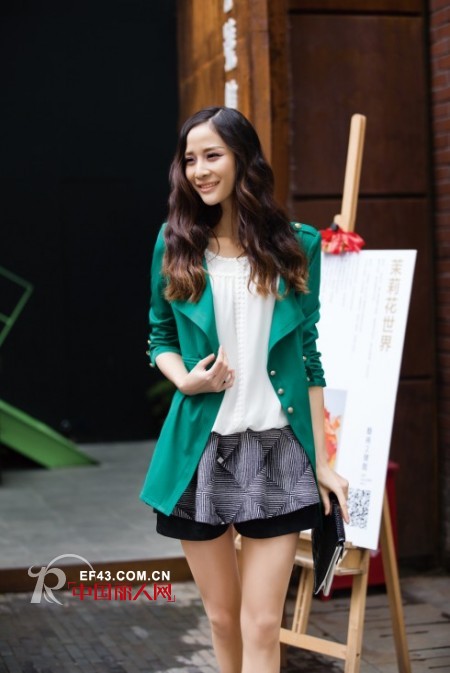 春季街头潮人大咖秀 清新女神搭配攻略