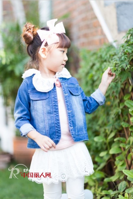 今年童装流行什么款式 牛仔衣内搭怎么搭配