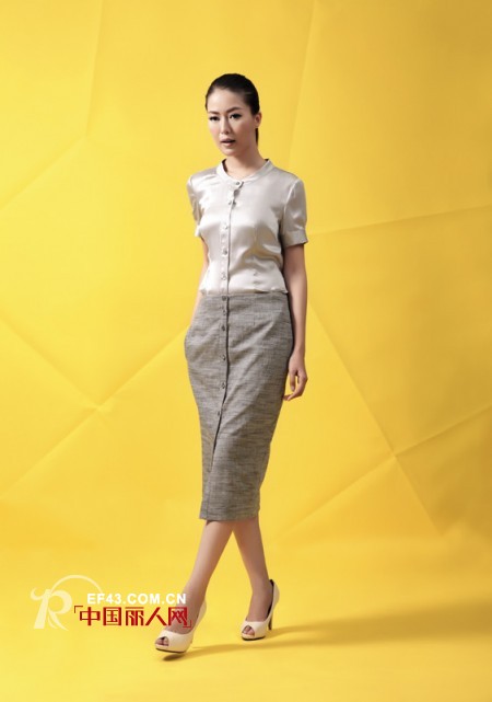 最新气质搭配法 复古半身裙瞬间提升衣品