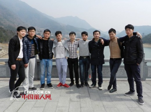 茜卡丹“春暖花开季,团队展新姿”春游踏青活动