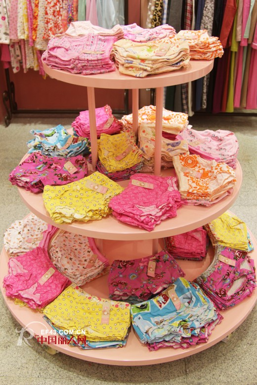 你专属的优质生活——访kuger古格连城新天地形象店