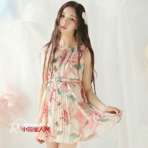 腰粗穿什么连衣裙好?夏季高腰裙穿出显瘦效果