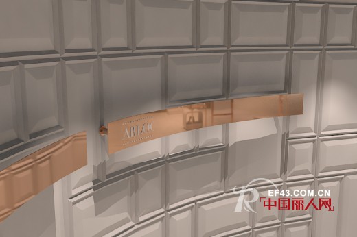 热烈庆祝蔓露卡时尚女装店铺形象全新升级