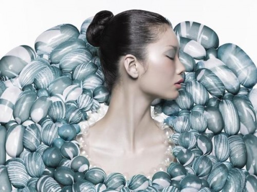 惊呆了!气球也可以做成高级定制时装!