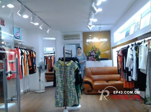 PPGIRL-JUN女装广东鹤山新店3月28日隆重开业