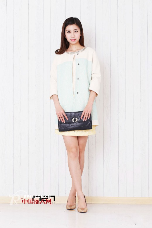 1727时尚女装——季节交替之际,外套搭出新春魅力