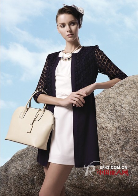 跟知识女青年学穿衣搭配 塑造优雅知性的形象