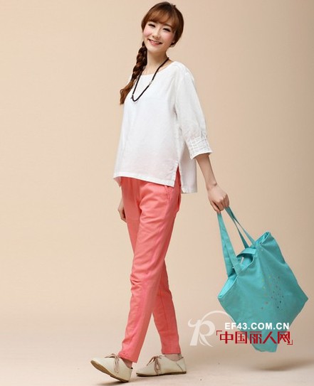 亚中式麻衫款式 女神街头示范搭配