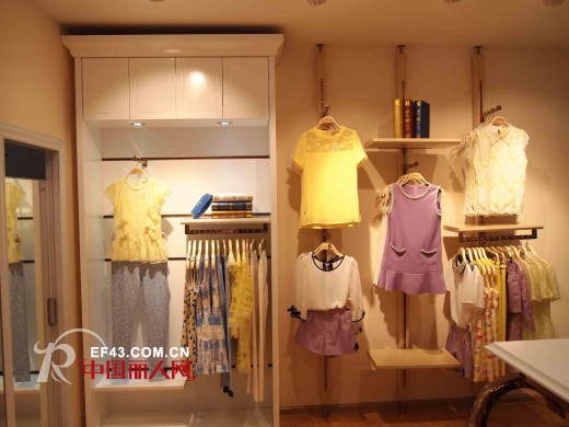 系恋品牌形象店——柳州新时代商业港店盛装开幕