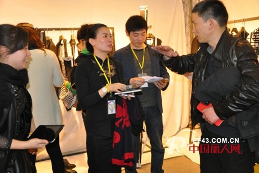 华人杰FE-2014年秋•韧新品发布会暨订货会圆满落幕