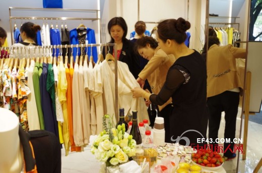 祝贺太和TAHAN新形象武汉水果湖精致店隆重开业