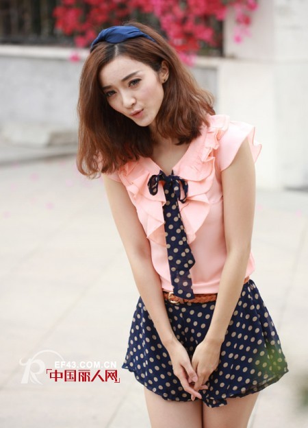 最具亲和力的夏季服装 教师穿什么服装比较受学生喜欢