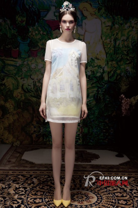 什么是欧根纱面料 欧根纱连衣裙最新款式