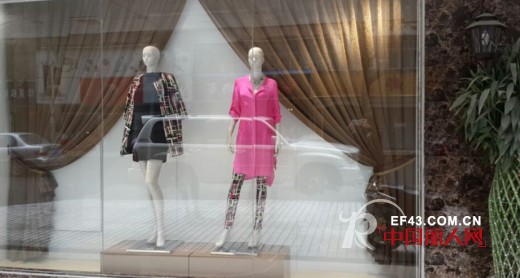 热烈庆贺KAREN SHEN女装广东省揭阳市新店盛大开业