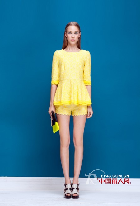 柠檬黄适合什么肤色 柠檬黄配什么颜色好看