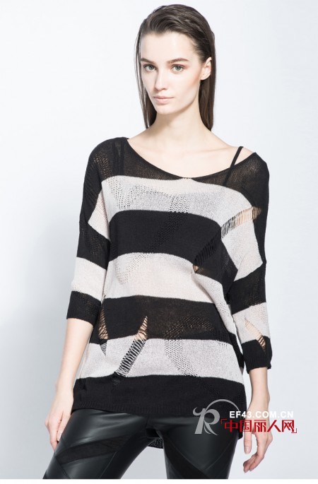 黑白条纹衫搭配  衣伴沁香新款黑白衣服搭配