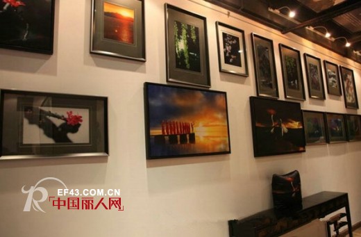 百年老字号焕发新活力 打造时尚界的新标杆