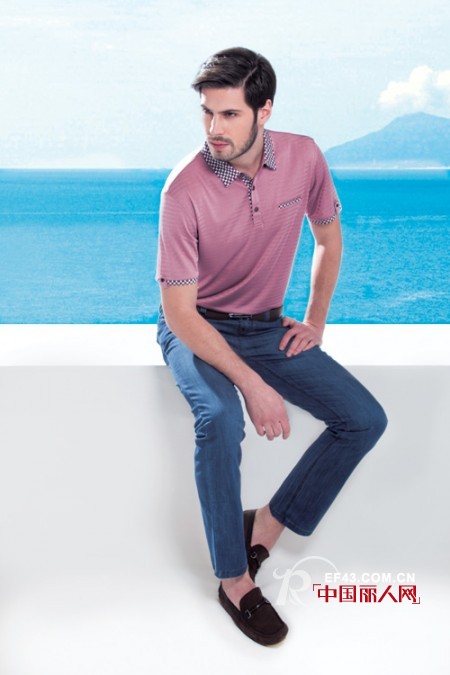 爸爸们喜欢穿什么样的短袖 适合爸爸穿的短袖推荐